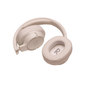 JBL Tune 710BT - Blush - Wireless Over-Ear Headphones - Detailshot 4